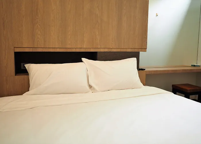 Hostel T @ Victory Monument *