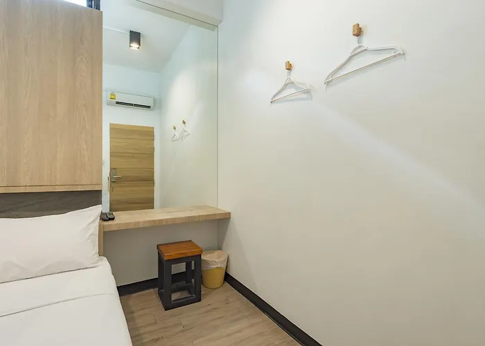 Hostel T @ Victory Monument Bangkok
